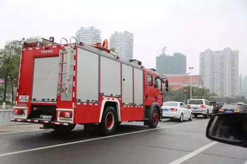 鹤壁消防车爆料视频最新,英勇无畏，守护生命安全  第2张